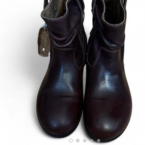 Birkenstock New Women's Brown/Bur Leather Ankle Boots - Classic Pull-On Style